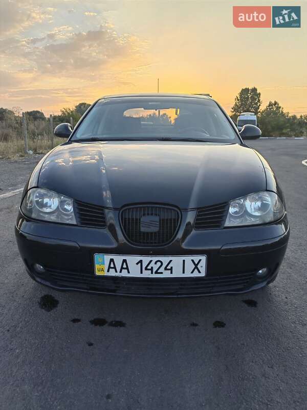 Седан SEAT Cordoba 2007 в Киеве