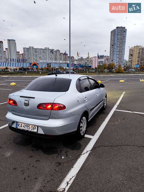 Седан SEAT Cordoba 2005 в Киеве фото 5 Седан SEAT Cordoba 2005 в Киеве