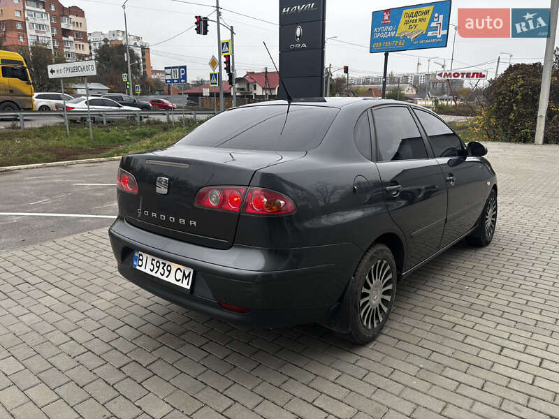 Седан SEAT Cordoba 2009 в Полтаві