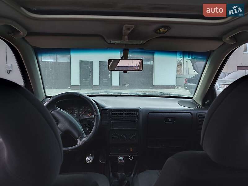 Седан SEAT Cordoba 1994 в Чернівцях