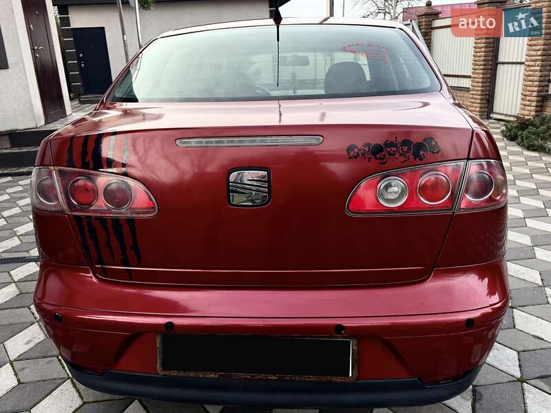 Седан SEAT Cordoba 2008 в Києві