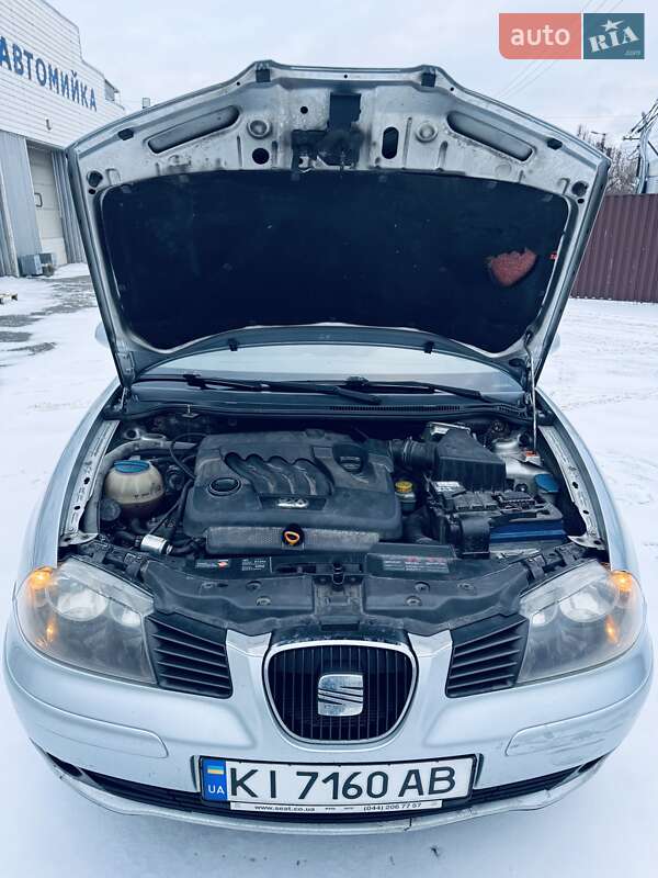 Седан SEAT Cordoba 2008 в Броварах