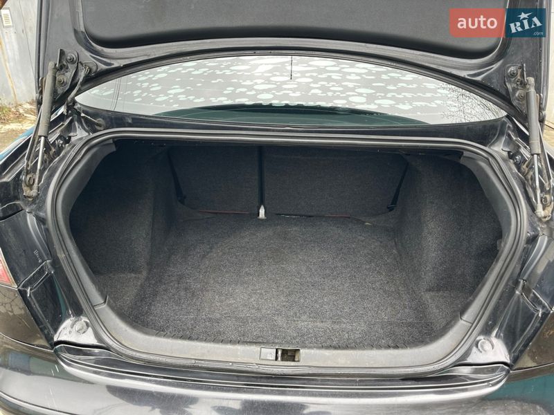 Седан SEAT Cordoba 2007 в Киеве