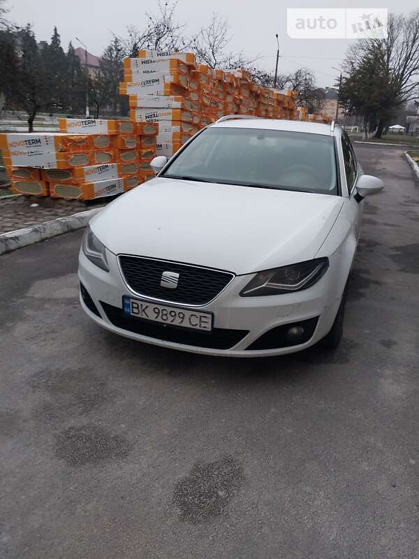Седан SEAT Exeo ST 2013 в Ужгороді