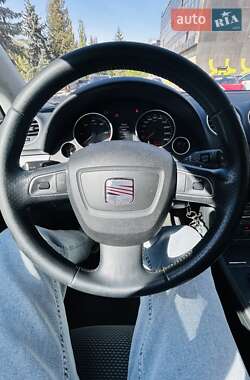 Універсал SEAT Exeo ST 2012 в 