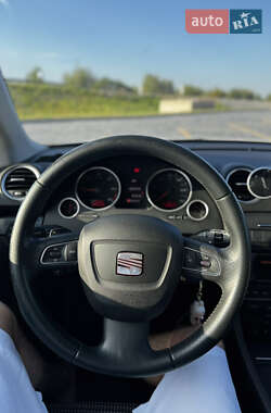 Универсал SEAT Exeo ST 2013 в 