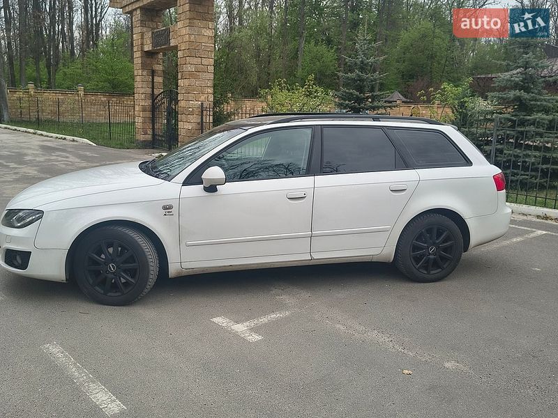 Универсал SEAT Exeo ST 2013 в Киеве
