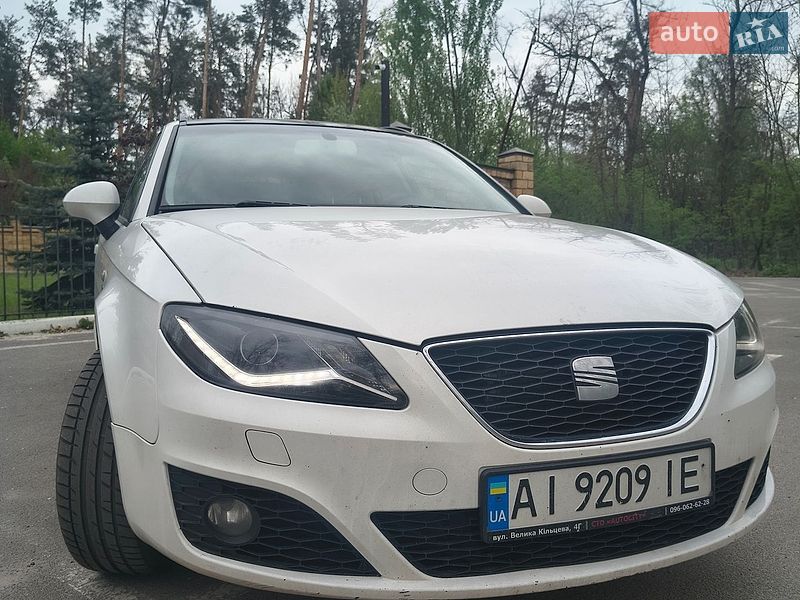 Универсал SEAT Exeo ST 2013 в Киеве