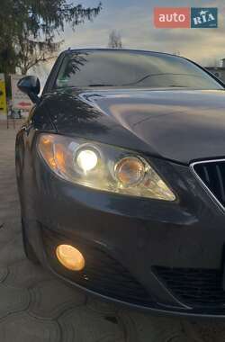 Седан SEAT Exeo 2011 в Умани