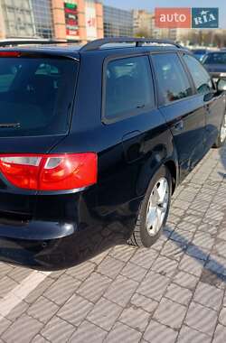 Седан SEAT Exeo 2012 в Львове