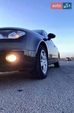 Универсал SEAT Exeo 2011 в 
