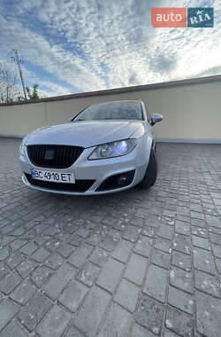 Универсал SEAT Exeo 2010 в Новояворовске