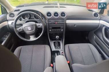 Седан SEAT Exeo 2011 в 