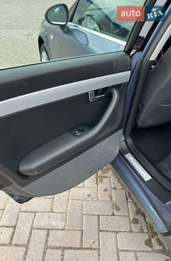 Седан SEAT Exeo 2009 в 