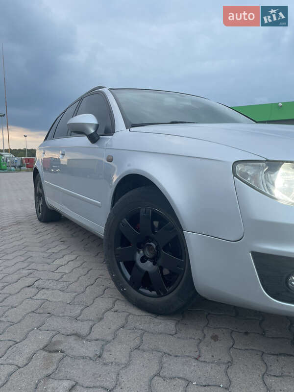 Универсал SEAT Exeo 2010 в Новояворовске