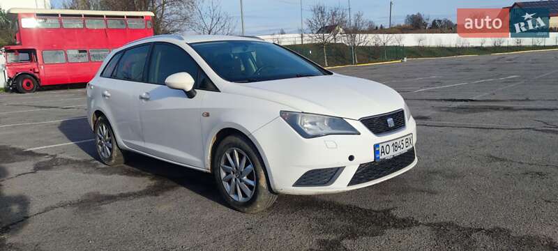 SEAT Ibiza ST 2012