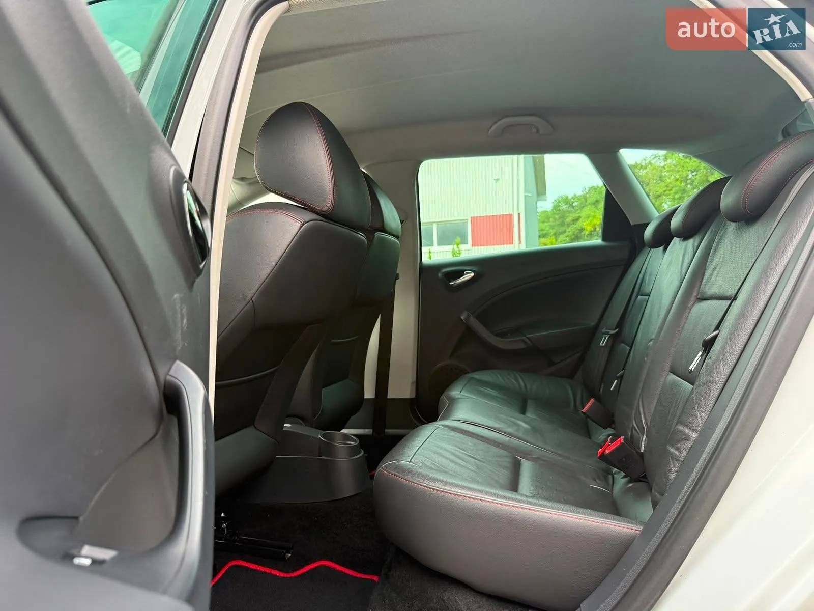 2014 SEAT Ibiza - мініатюра 38