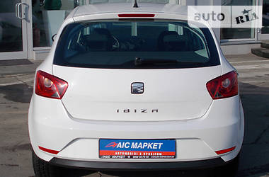 Хэтчбек SEAT Ibiza 2013 в Киеве