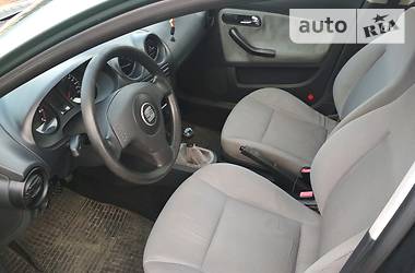 Хетчбек SEAT Ibiza 2003 в Мукачевому