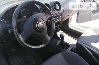 Хэтчбек SEAT Ibiza 2005 в Днепре