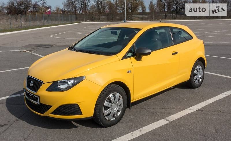 Хетчбек SEAT Ibiza 2011 в Дніпрі