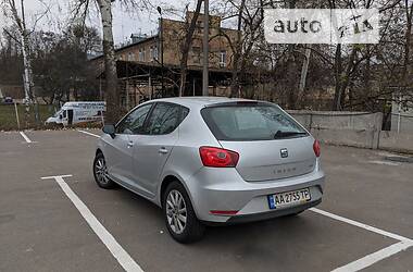 Хэтчбек SEAT Ibiza 2015 в Киеве