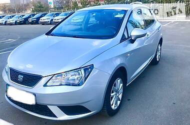 Хетчбек SEAT Ibiza 2015 в 