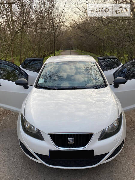 Хетчбек SEAT Ibiza 2011 в Запоріжжі фото 5 Хетчбек SEAT Ibiza 2011 в Запоріжжі