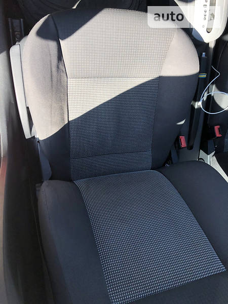 Хетчбек SEAT Ibiza 2007 в Києві фото 8 Хетчбек SEAT Ibiza 2007 в Києві