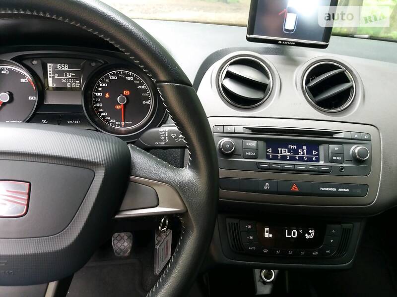 Універсал SEAT Ibiza 2013 в Чернівцях