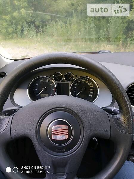 Хетчбек SEAT Ibiza 2006 в Києві фото 22 Хетчбек SEAT Ibiza 2006 в Києві