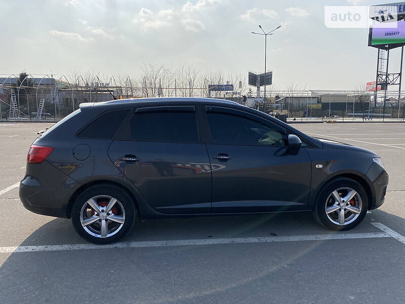 Универсал SEAT Ibiza 2010 в Львове фото 5 Универсал SEAT Ibiza 2010 в Львове