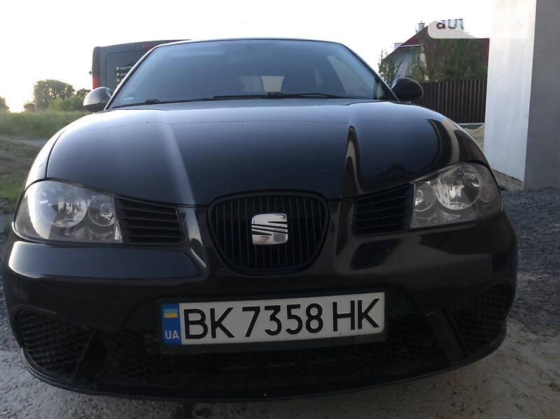 Хэтчбек SEAT Ibiza 2008 в Ровно