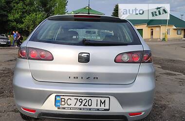 Хетчбек SEAT Ibiza 2009 в Луцьку