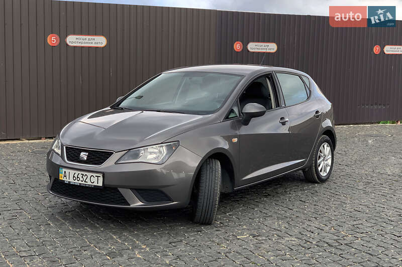 Хэтчбек SEAT Ibiza 2015 в Киеве