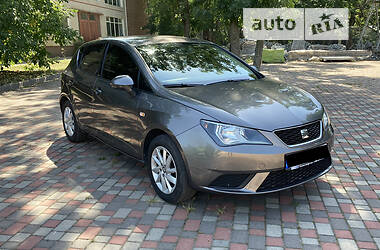 Хетчбек SEAT Ibiza 2015 в Добропіллі