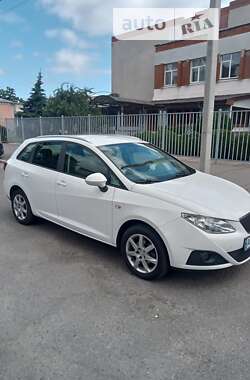 Хетчбек SEAT Ibiza 2010 в Черкасах