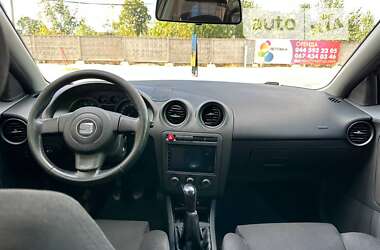 Хэтчбек SEAT Ibiza 2007 в Киеве