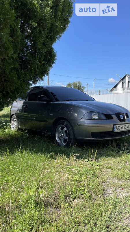 Хетчбек SEAT Ibiza 2003 в Харкові