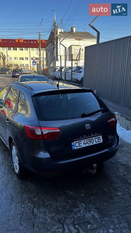 Хетчбек SEAT Ibiza 2011 в Чернівцях