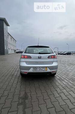 Хэтчбек SEAT Ibiza 2007 в Хусте