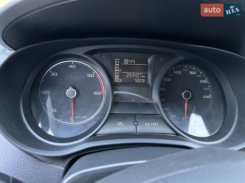 Хэтчбек SEAT Ibiza 2014 в Мостиске