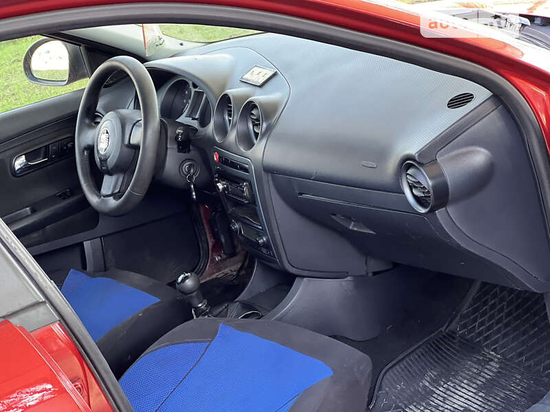 SEAT Ibiza 2008 VSSZZZ6LZ8R148046 - history of car sales on