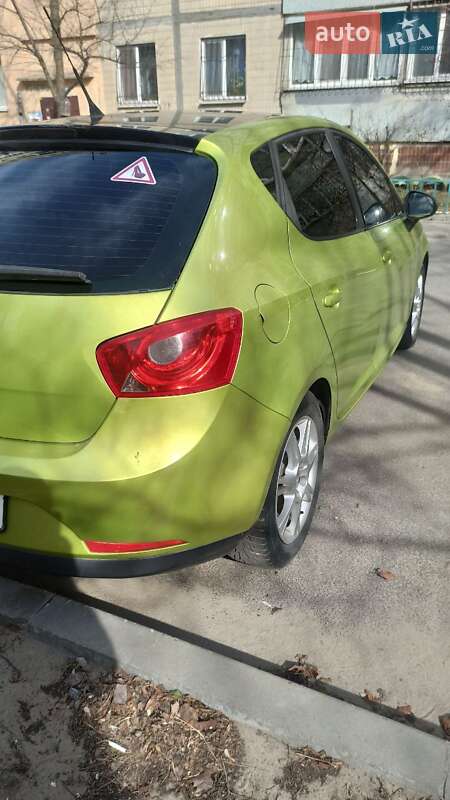 Хэтчбек SEAT Ibiza 2008 в Днепре