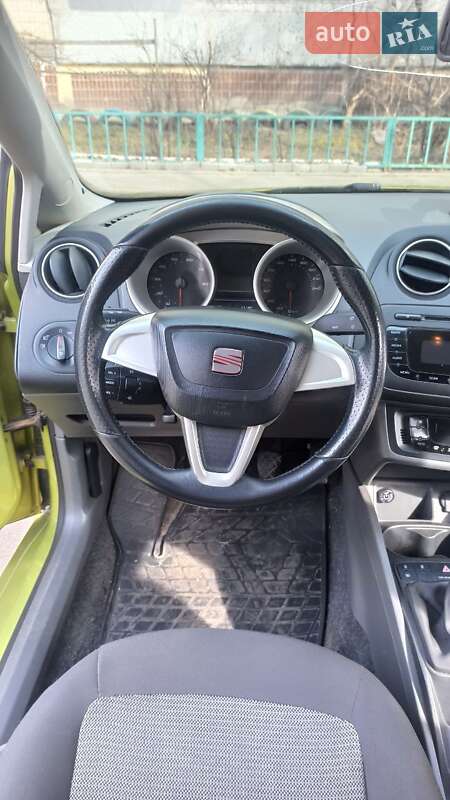Хэтчбек SEAT Ibiza 2008 в Днепре