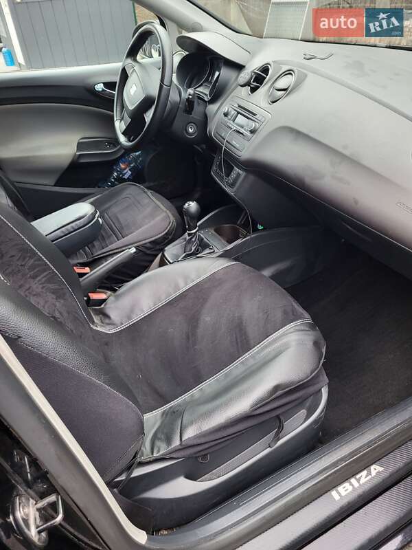 Універсал SEAT Ibiza 2013 в Дніпрі