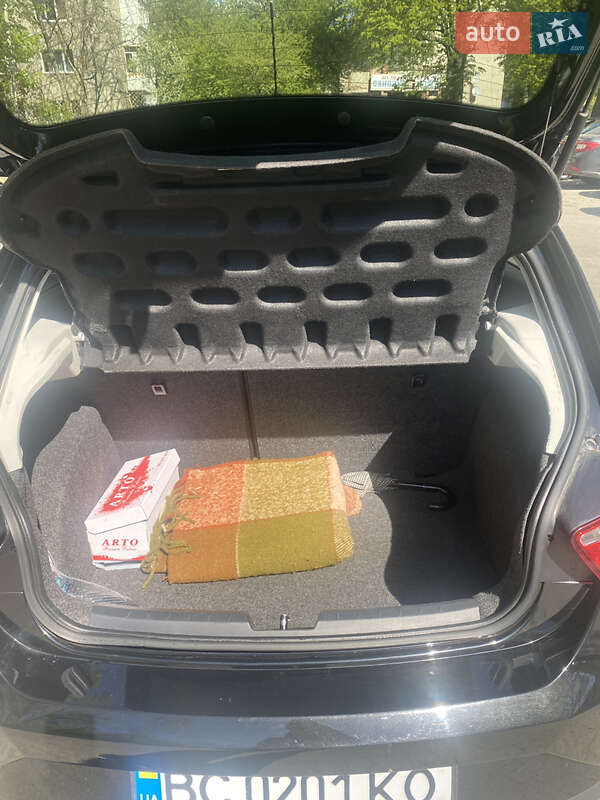 Хэтчбек SEAT Ibiza 2014 в Львове фото 20 Хэтчбек SEAT Ibiza 2014 в Львове