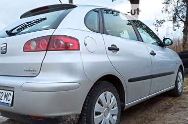 Хэтчбек SEAT Ibiza 2003 в Новояворовске