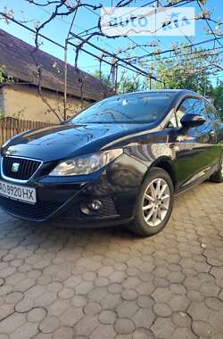 Хетчбек SEAT Ibiza 2011 в Ужгороді