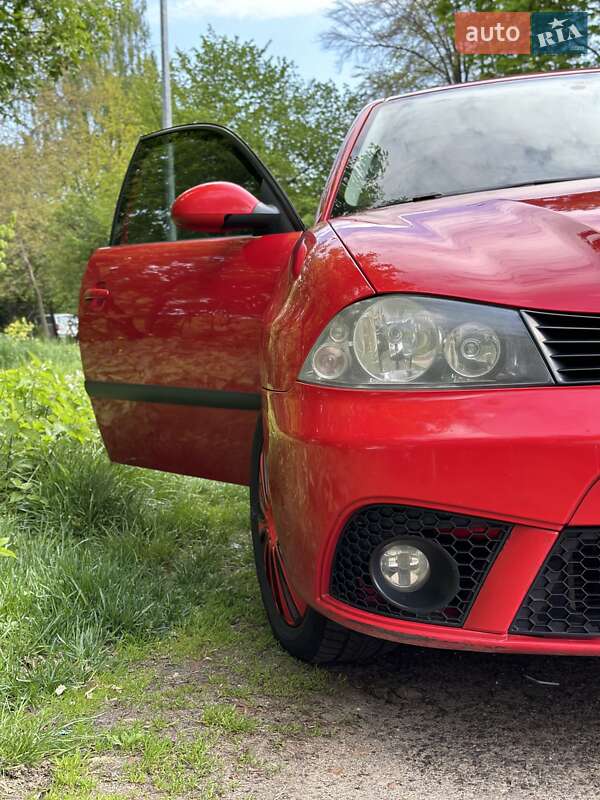 Хетчбек SEAT Ibiza 2006 в Львові